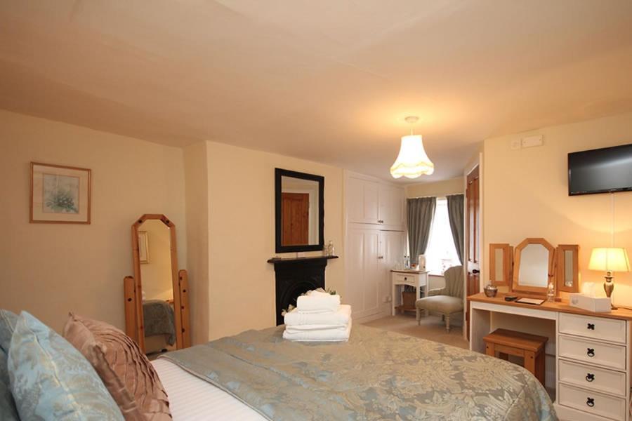 Dunster Mill House Bed & Breakfast Dış mekan fotoğraf